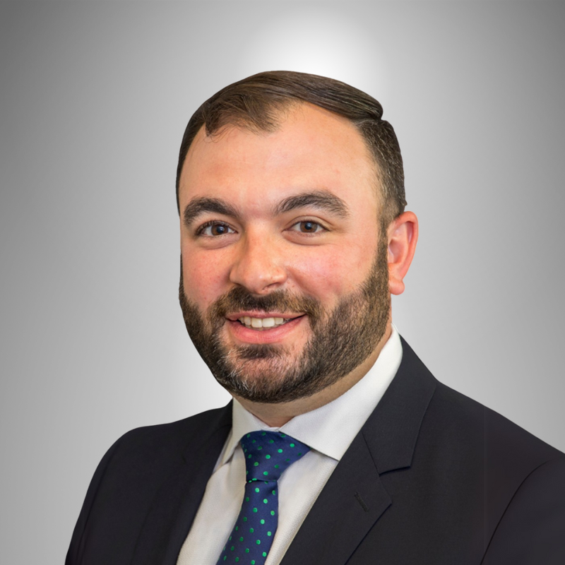 Richard Marques – Headshot – Harbourfront Wealth Management